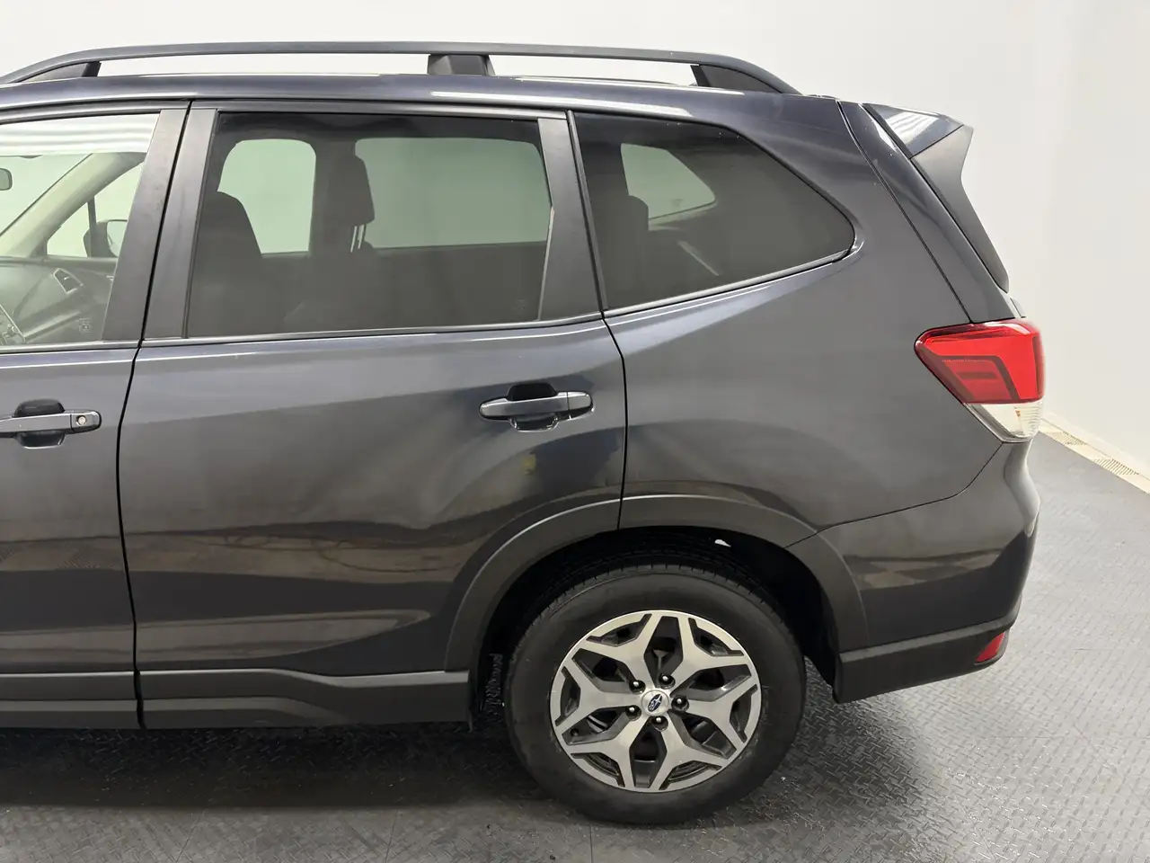Subaru Forester снимка Subaru Forester