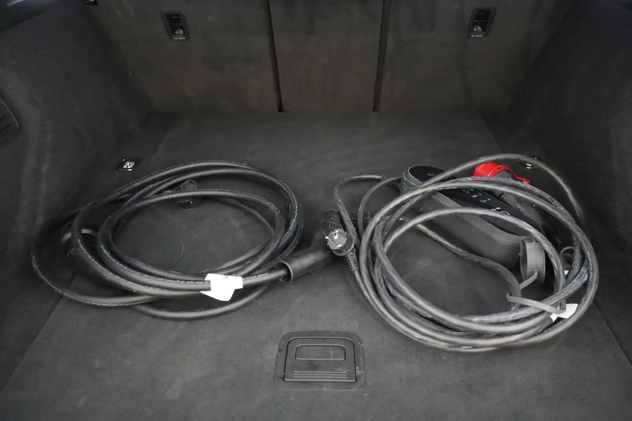 Audi e-tron 95 kWh 55 Quattro Advanced LEDER/CUIR LED GPS PDC, миниатюра 23