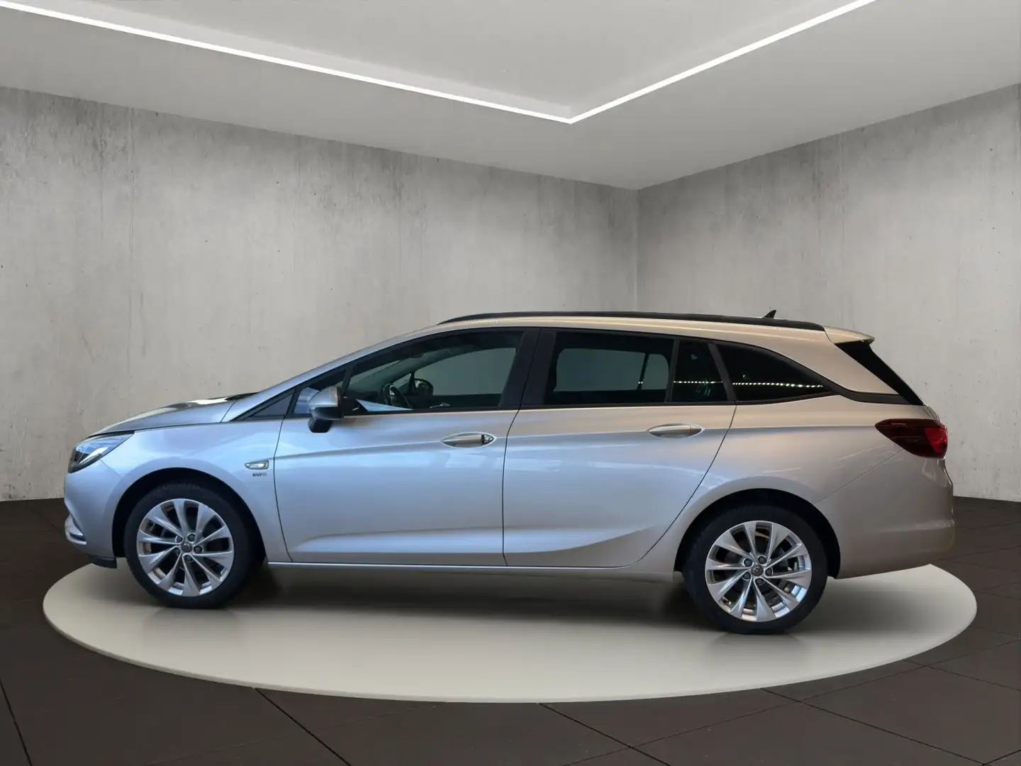 Opel Astra Sports Tourer 120 Jahre 1.4 Turbo Zilver - 2