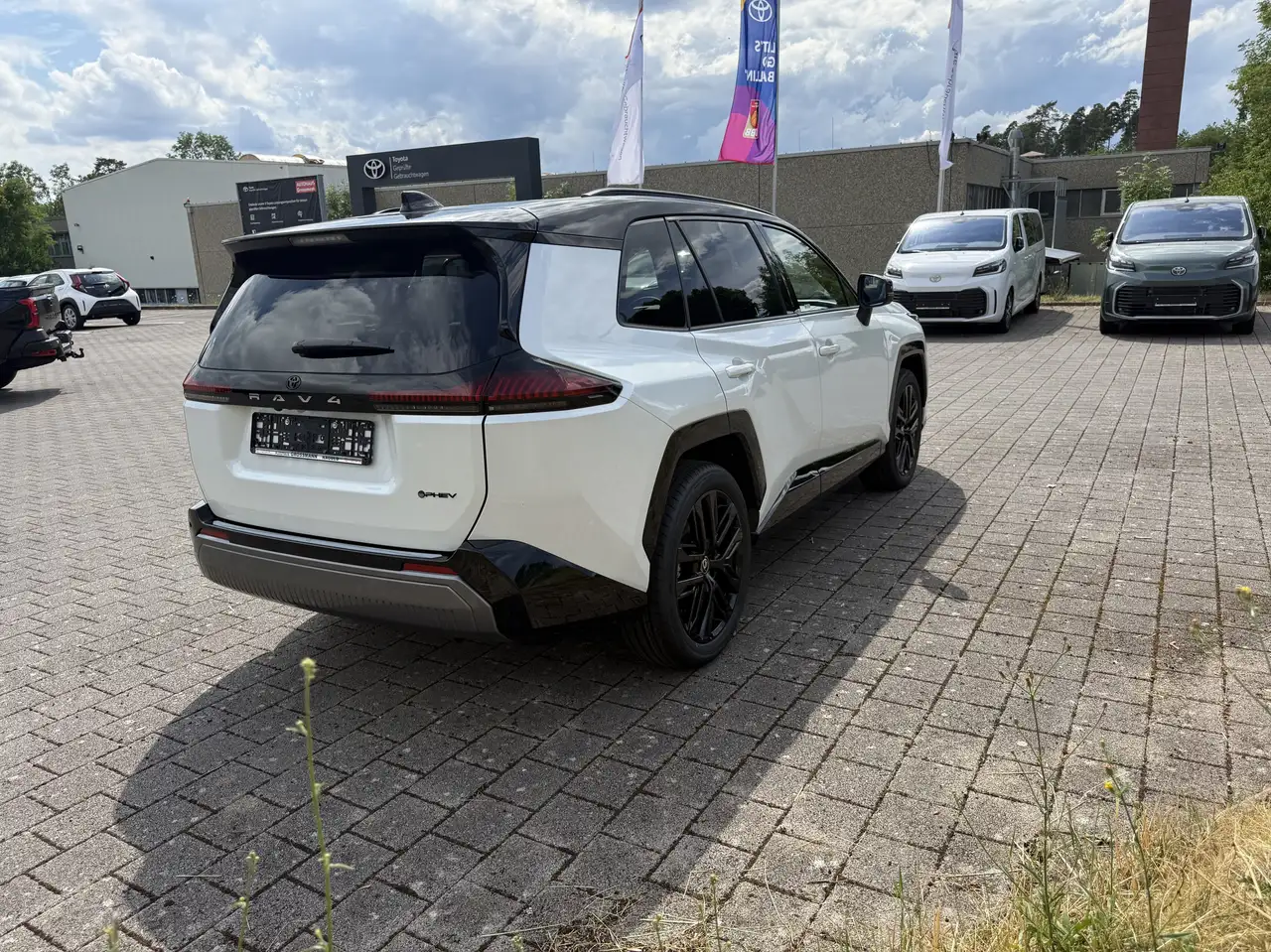 Toyota RAV4 2026