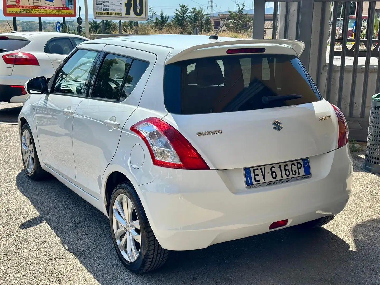 Suzuki Swift Swift V 2013 5p 1.3 ddis B-Cool Bianco - 2