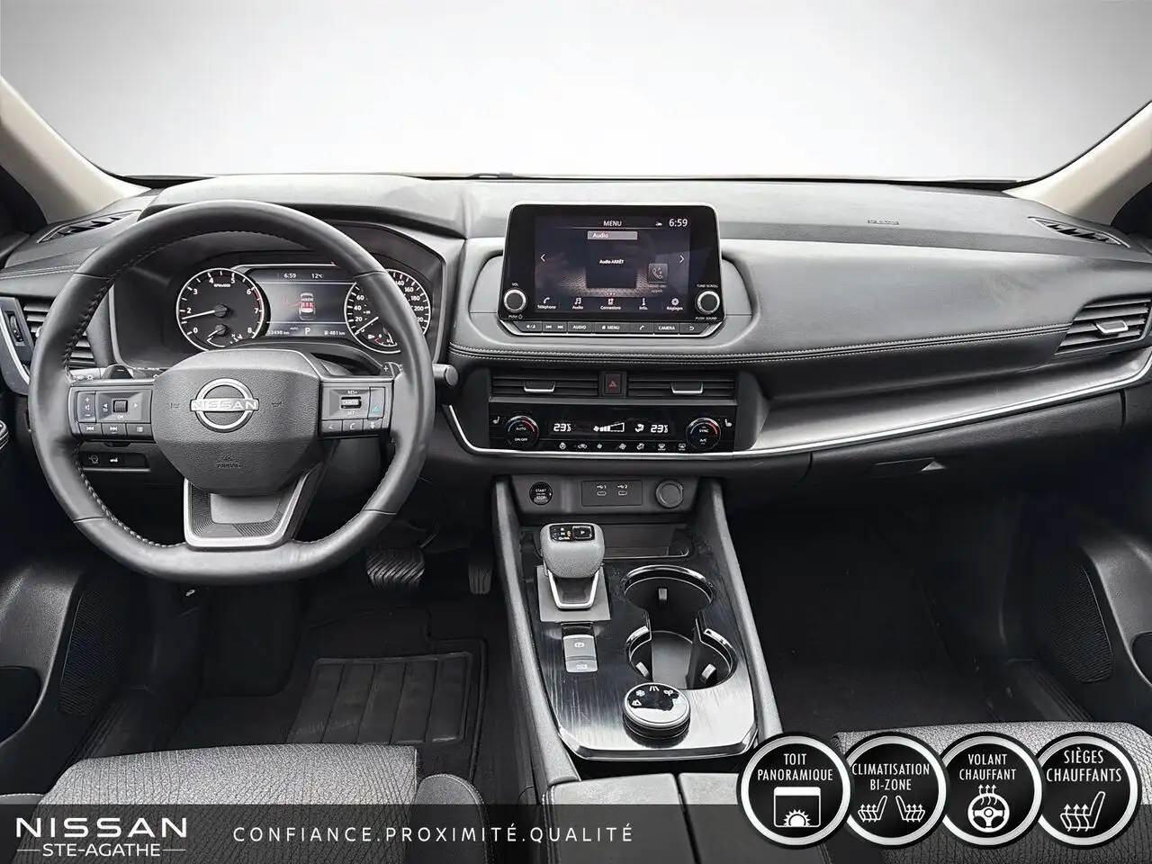 Nissan Rogue снимка Nissan Rogue