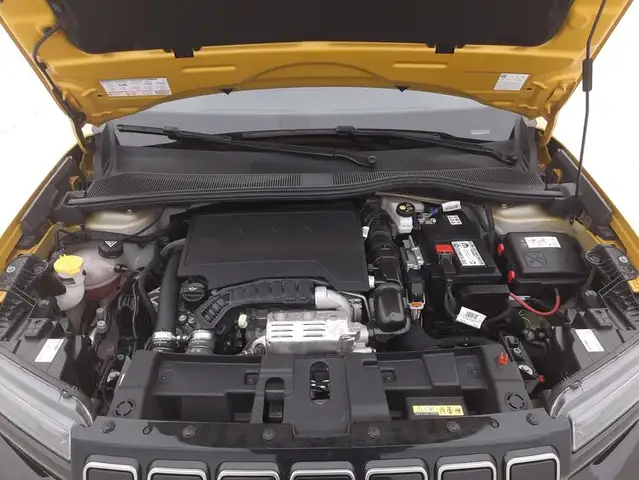 Jeep Avenger view 13
