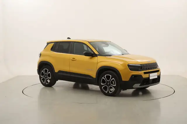 Jeep Avenger view 7