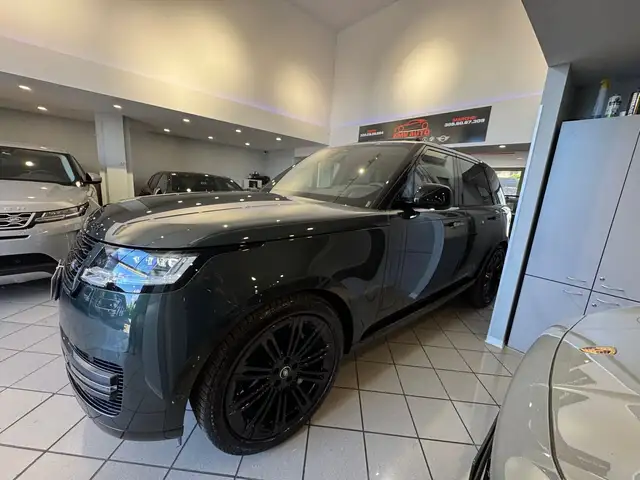 Land Rover Range Rover view 13