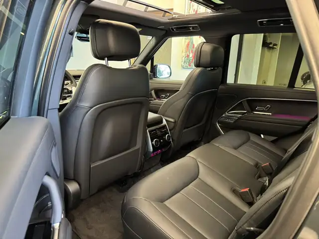 Land Rover Range Rover view 8