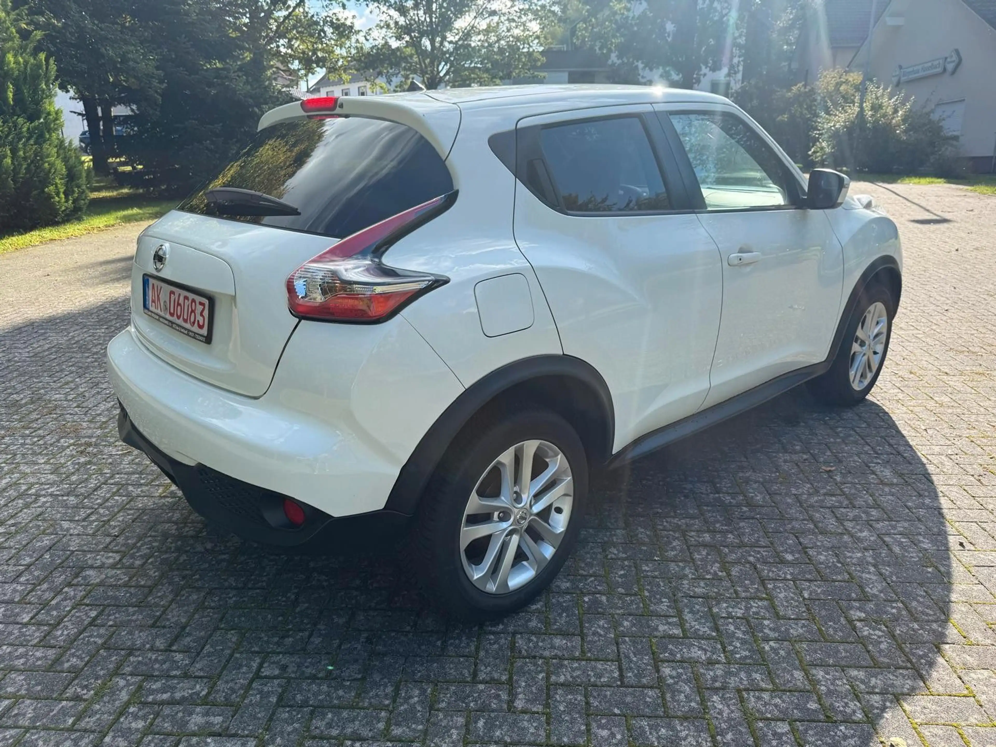 Nissan Juke 1.2 Navi R Cam — photo 4