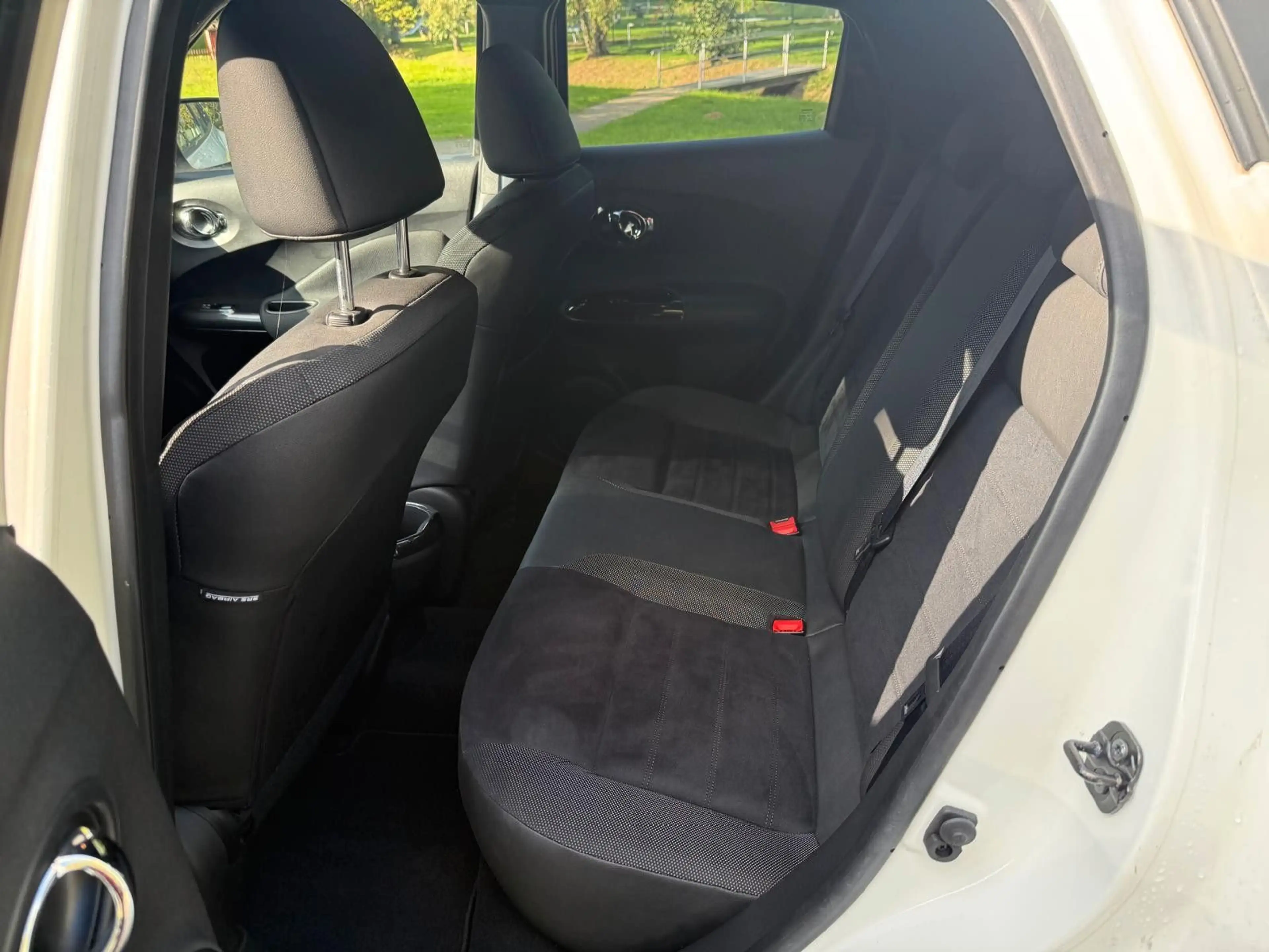 Nissan Juke 1.2 Navi R Cam — photo 9