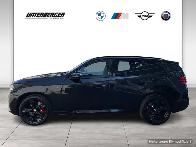 BMW X3 M view 3