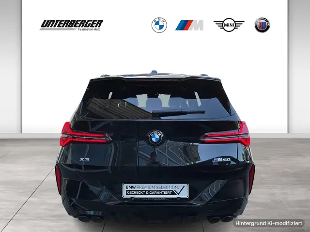 BMW X3 M view 5