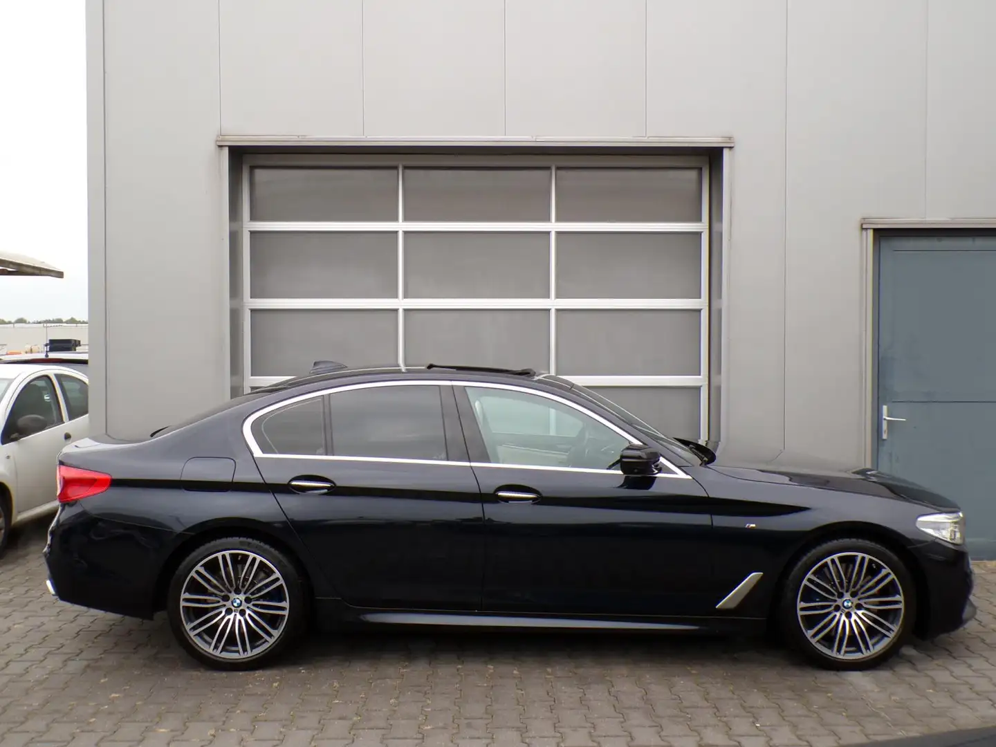 BMW 540 5-serie 540i xDrive High Executive|M-pakket|HUD|Vi Noir - 2