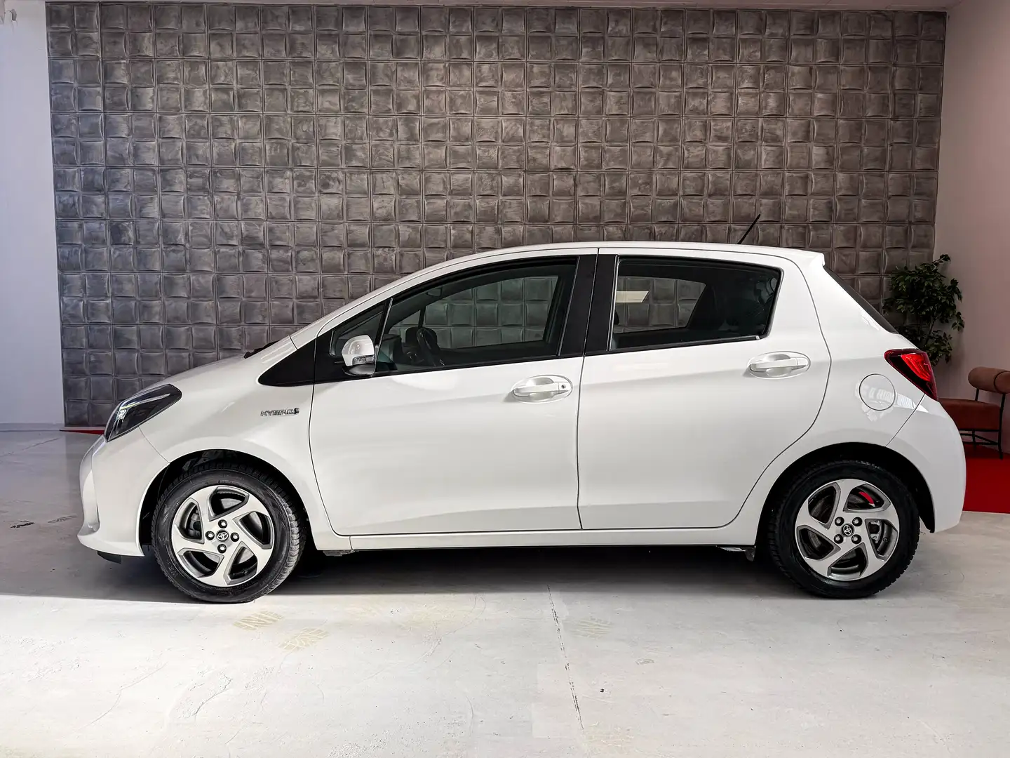 Toyota Yaris 2016 5p 1.5h Style my16 - IVA ESPOSTA Bianco - 2