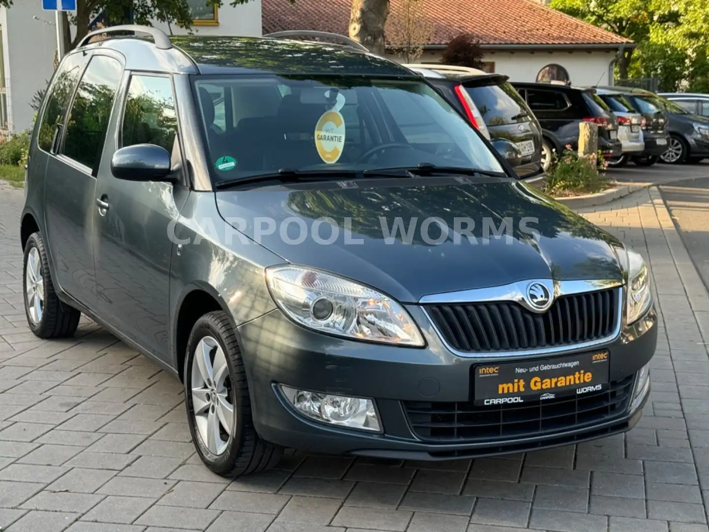 Skoda Roomster 1.2 TSI Ambition KLIMA+ALU+SHZ+TEMP+PDC Grau - 2