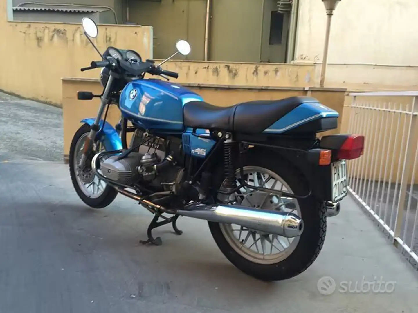BMW R 45 plava - 2