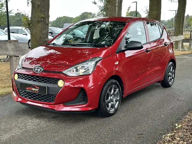 Hyundai i10 view 6