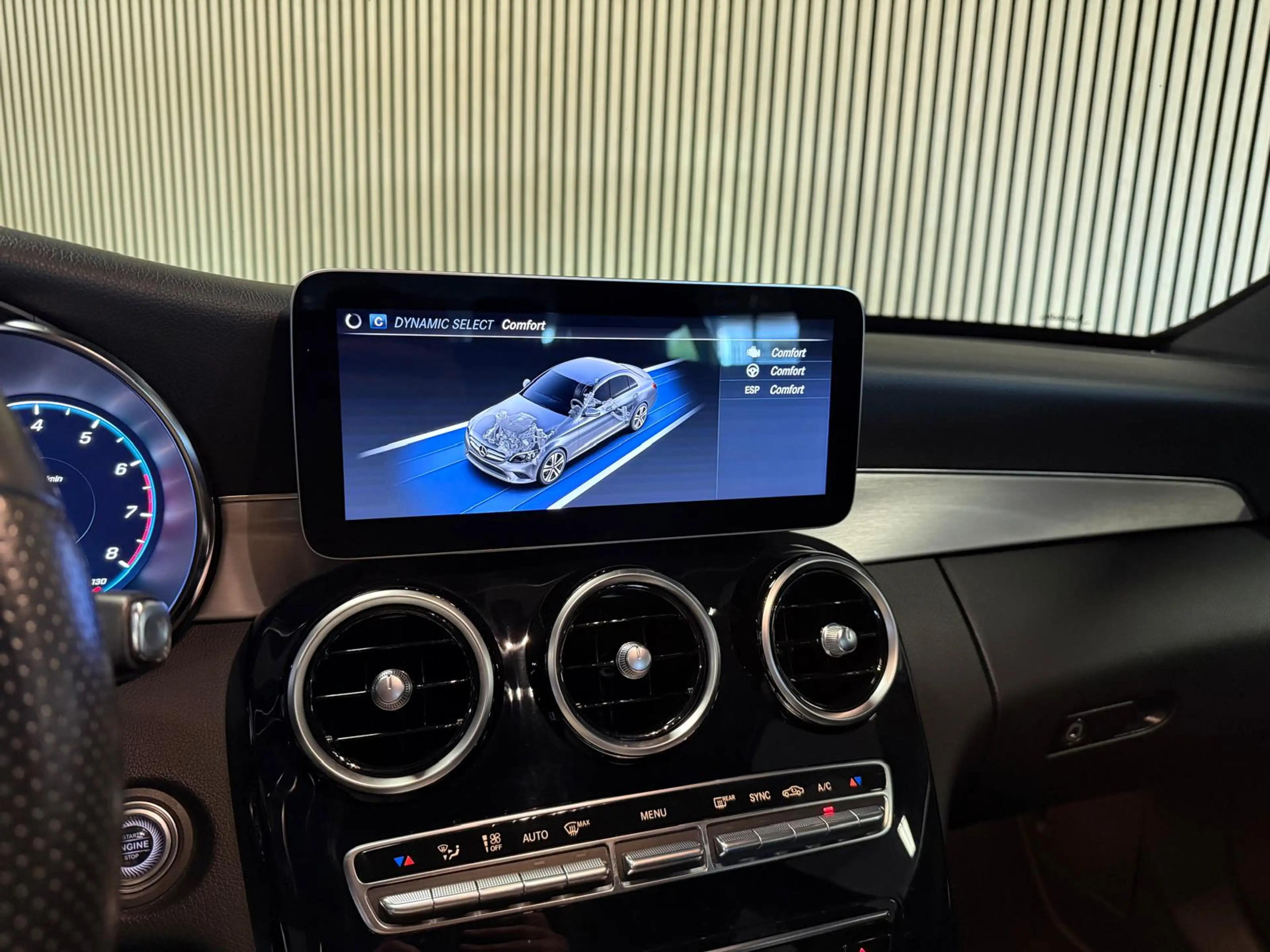 Mercedes-Benz C 180 AMG STYLING-CAMERA-DIGI DASH-APPLE CARPLAY-DODEHOE — photo 22