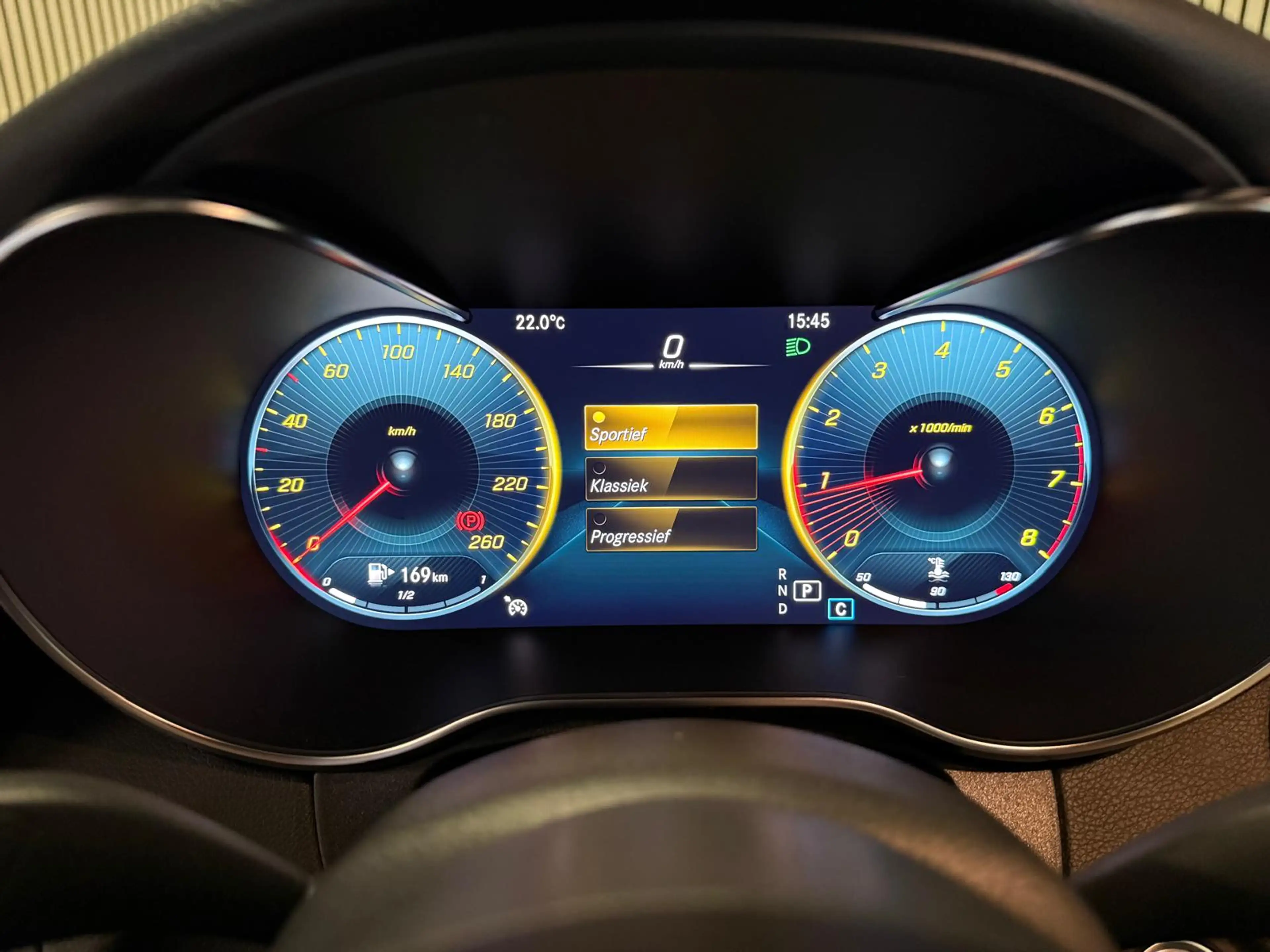 Mercedes-Benz C 180 AMG STYLING-CAMERA-DIGI DASH-APPLE CARPLAY-DODEHOE — photo 18