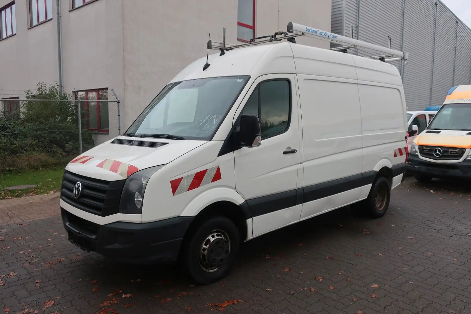 Volkswagen Crafter Kasten 50 mittel L2H2 Hochdach/Klima/AHK Blanc - 1
