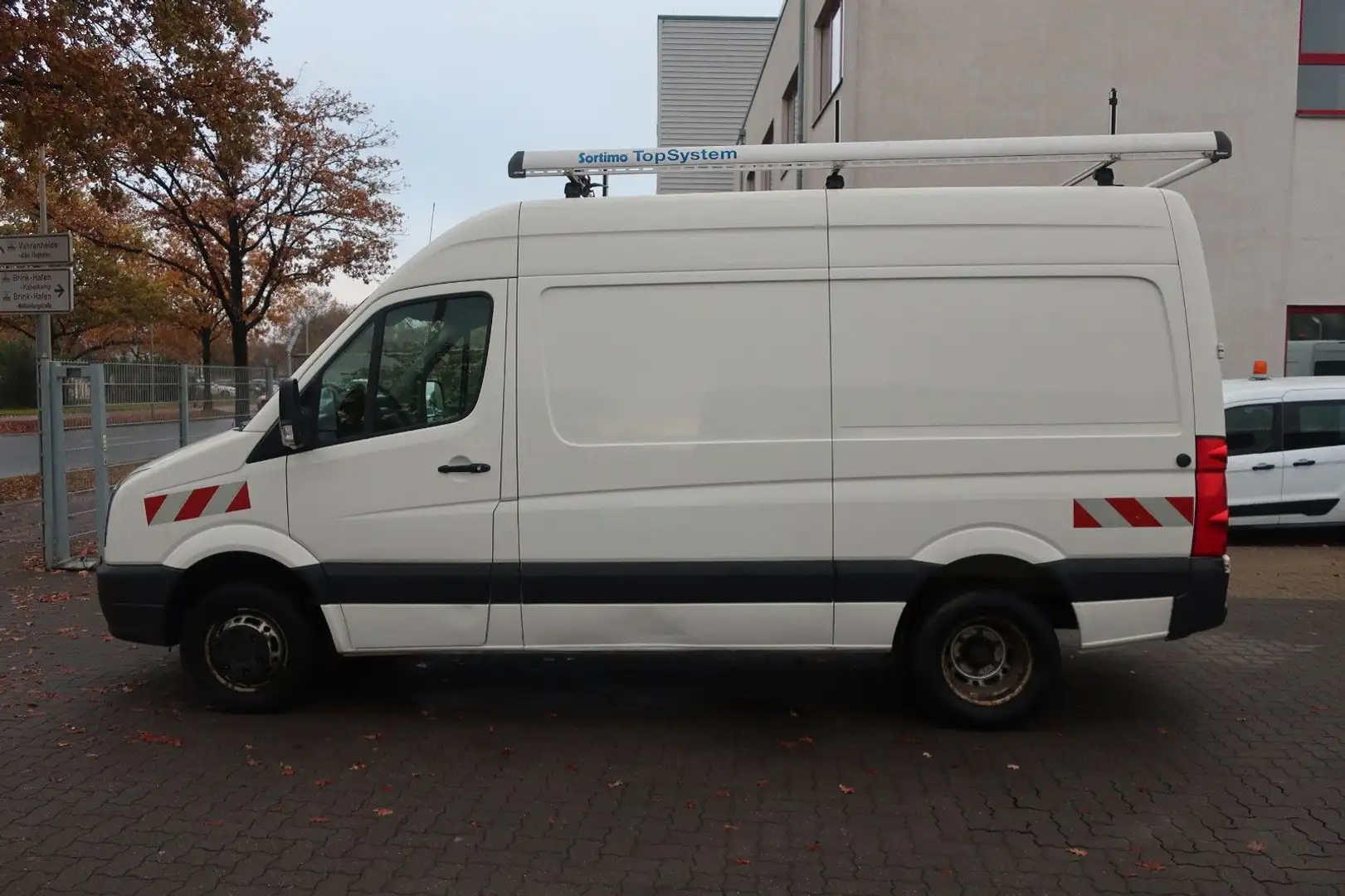 Volkswagen Crafter Kasten 50 mittel L2H2 Hochdach/Klima/AHK Blanc - 2