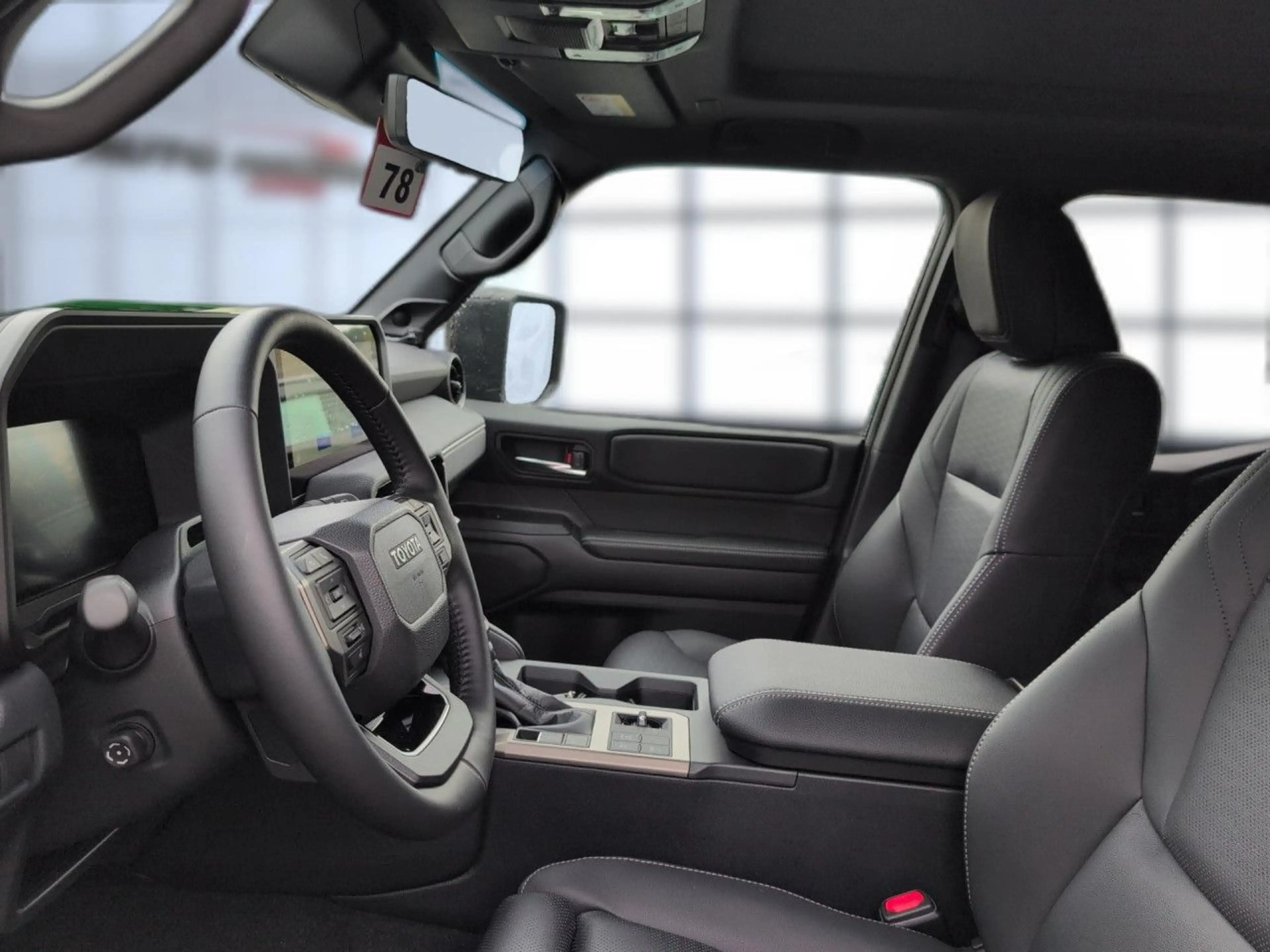 Toyota Land Cruiser Lounge 2,8L Autom. "Panoramadach" LED — photo 12