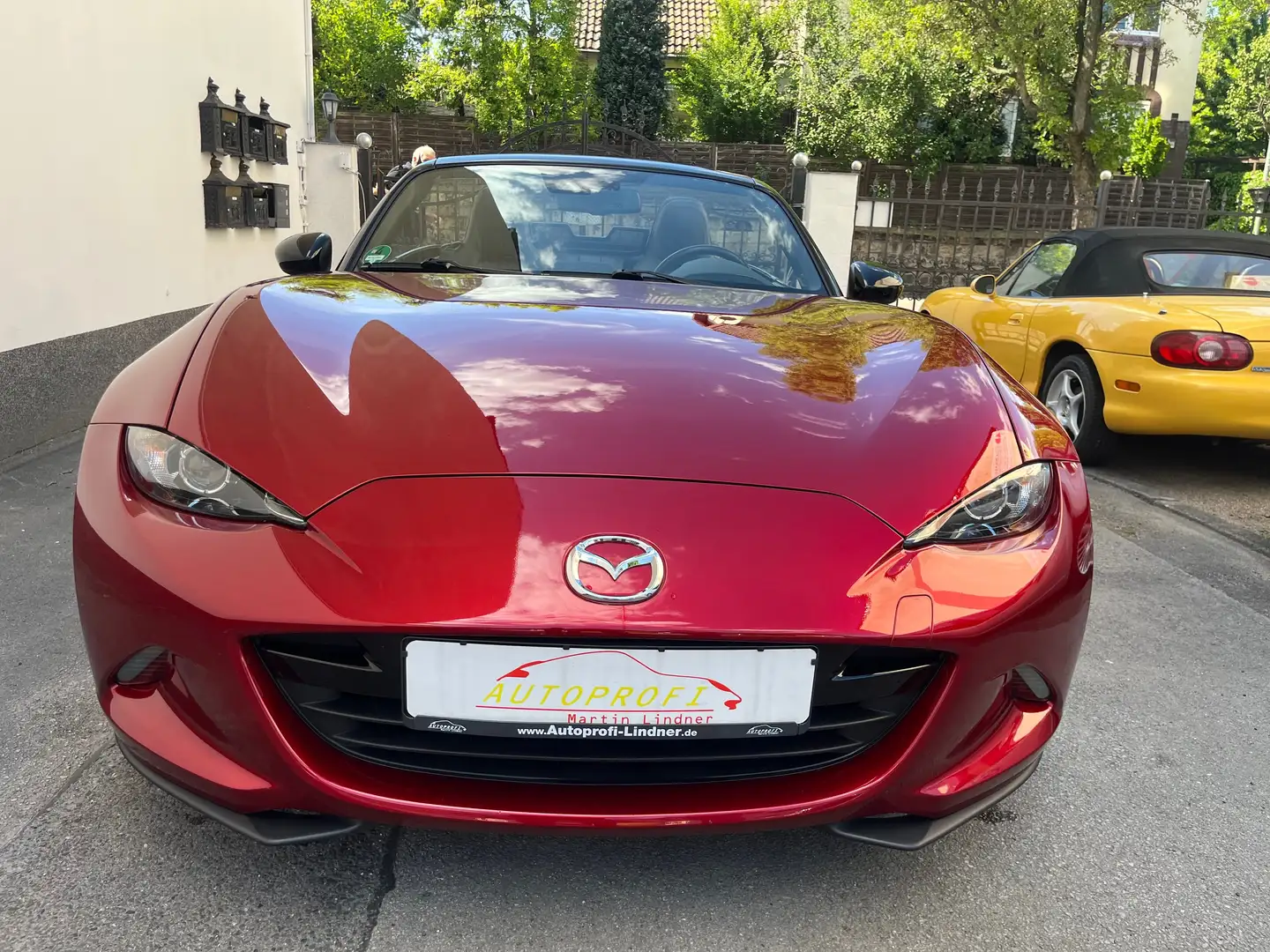 Mazda MX-5 Signature Garantie FINANZ.AB199,- Червоний - 2
