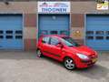 Hyundai Getz 1.4i Active Cool|5 deurs|airco|airbags|elektrisch Rood - thumbnail 1