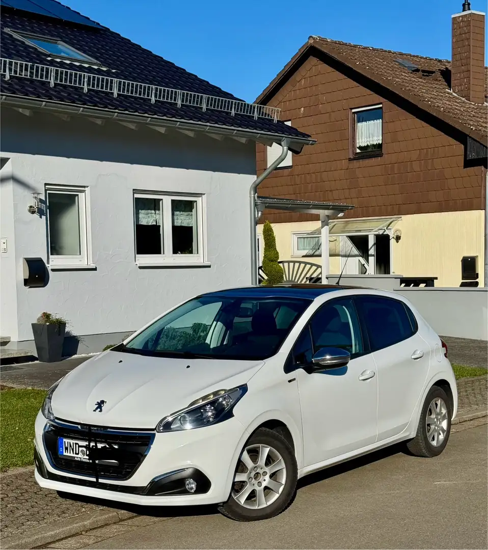 Peugeot 208 PureTech 82 Style - 2