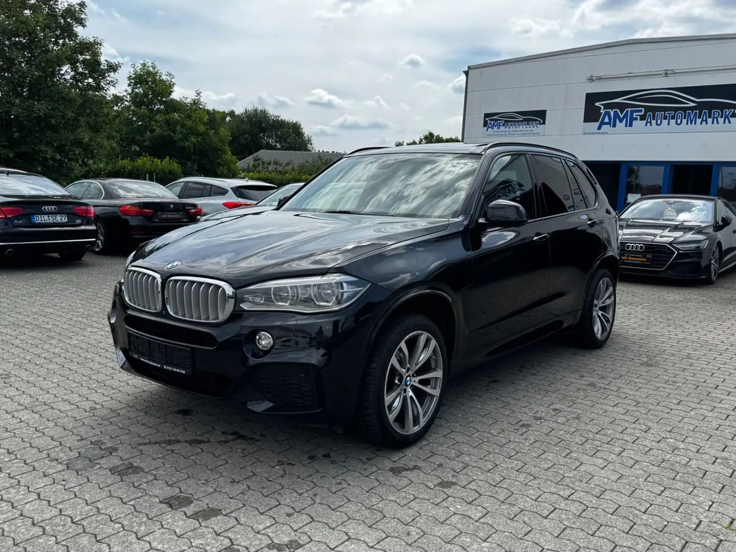 BMW X5 xDrive 40 d M Paket 7-Sitzer Pano. 360 kamer Schwarz - 2