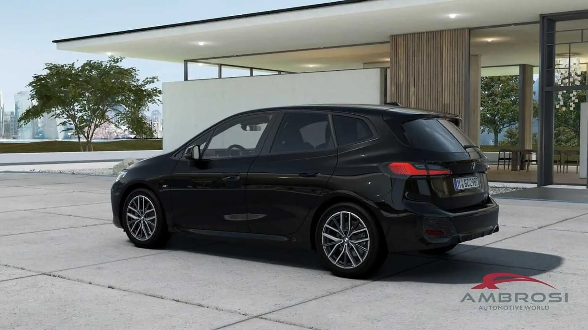 BMW 218 Active Tourer 218d Active Tourer Msport Premium Pa Zwart - 2