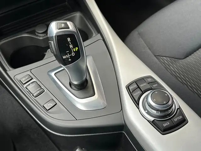 BMW 1 Series view 15