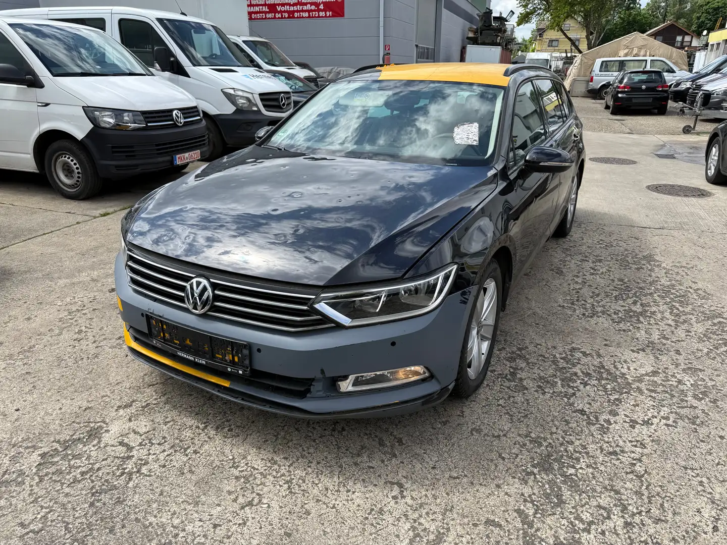 Volkswagen Passat Variant Trendline BMT/Start-Stopp Schwarz - 2