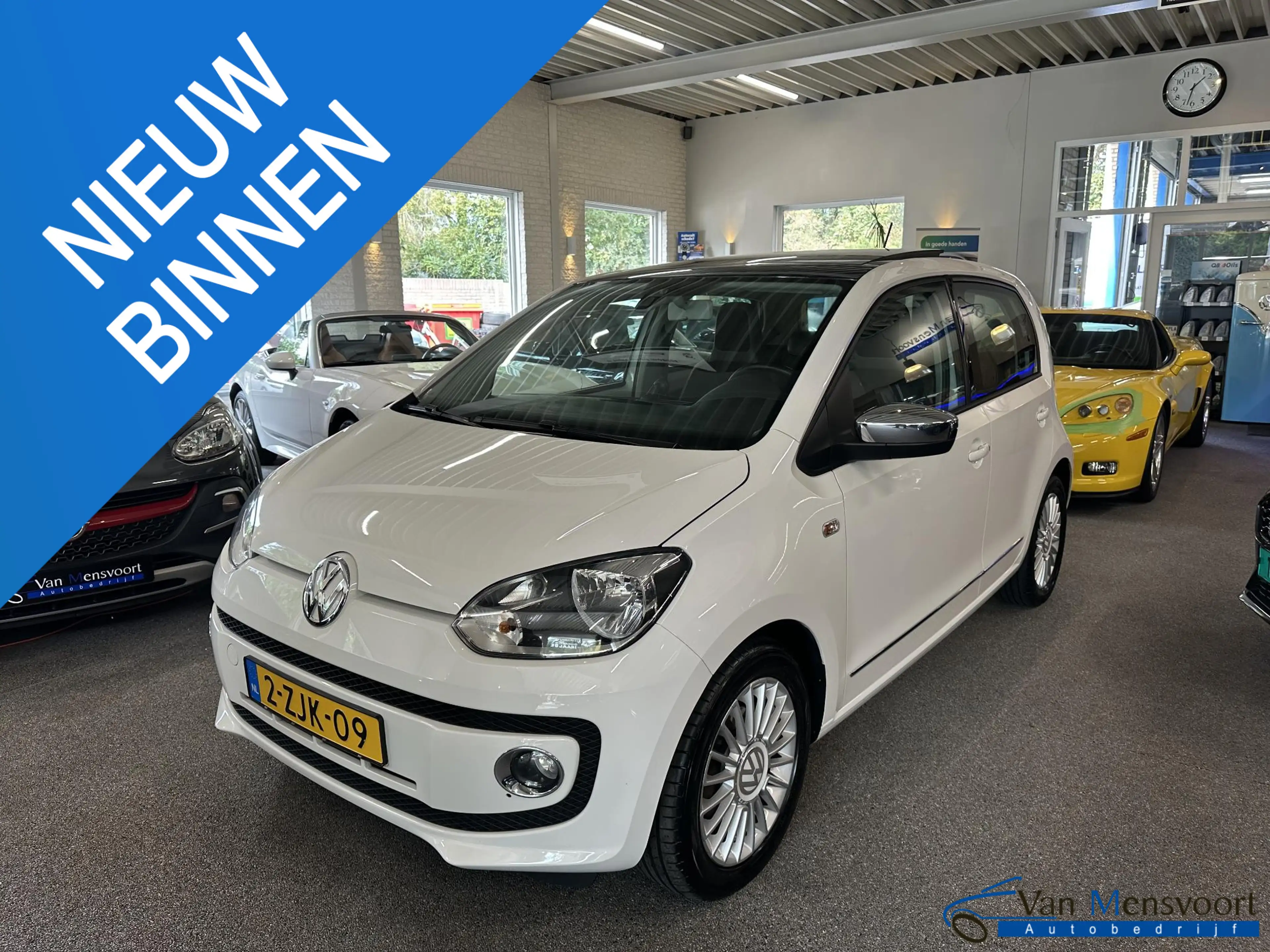 Volkswagen up! 1.0 75PK High up! BlueMotion Panorama|Fender|Airco