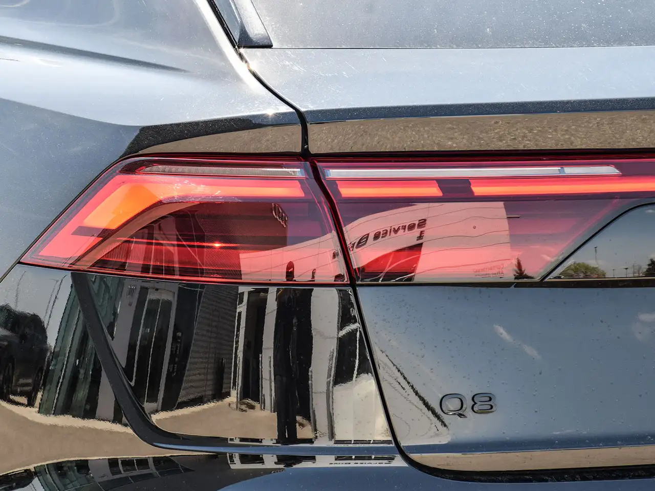 Audi Q8 снимка Audi Q8