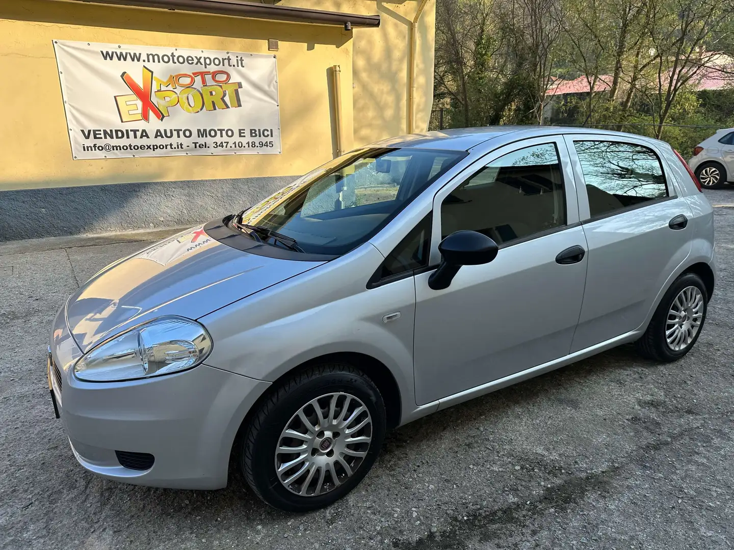 Fiat Grande Punto Grande Punto 5p 1.2 Actual - GPL Plateado - 1