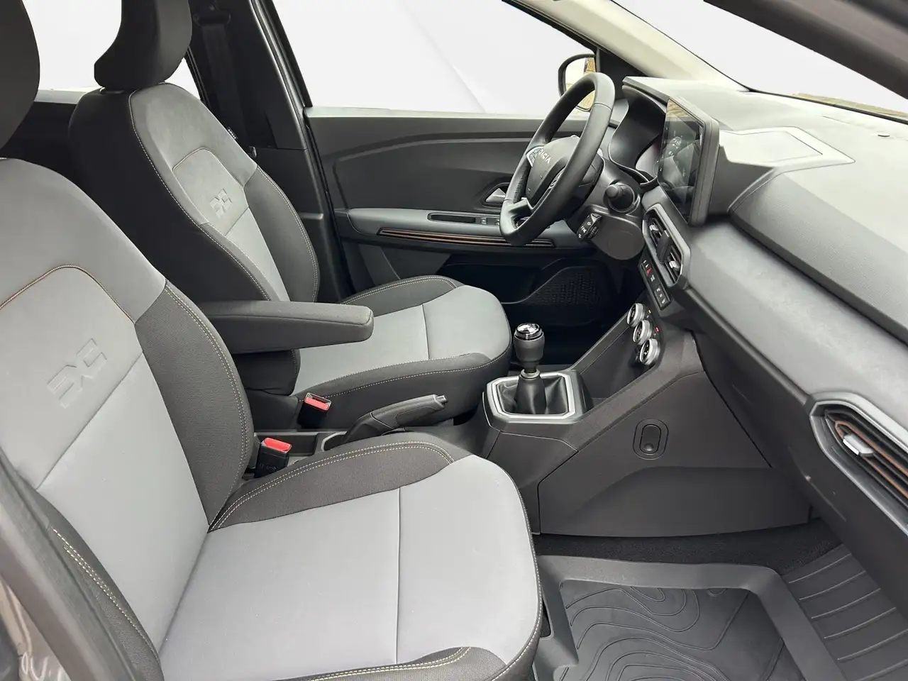 Dacia Jogger Extreme tce110 7 Sitze, Kamera, Klimaaut.,SHZ 13