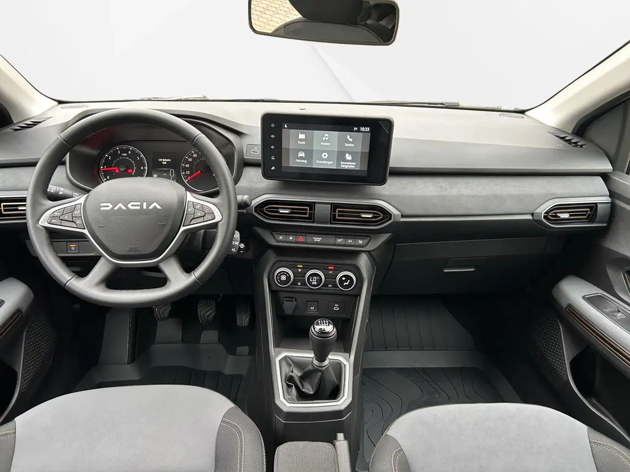 Dacia Jogger Extreme tce110 7 Sitze, Kamera, Klimaaut.,SHZ 14
