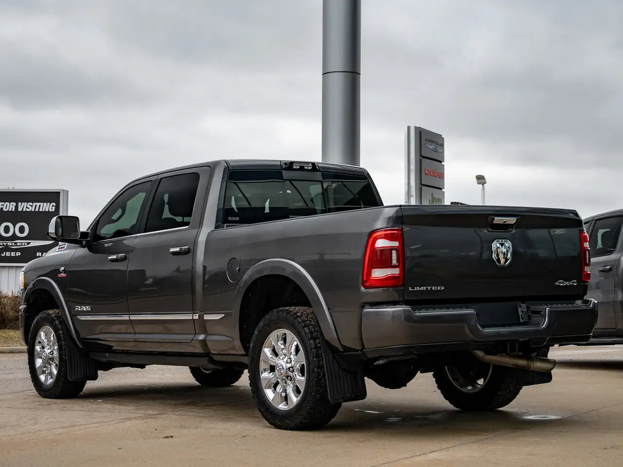 RAM 3500 снимка RAM 3500