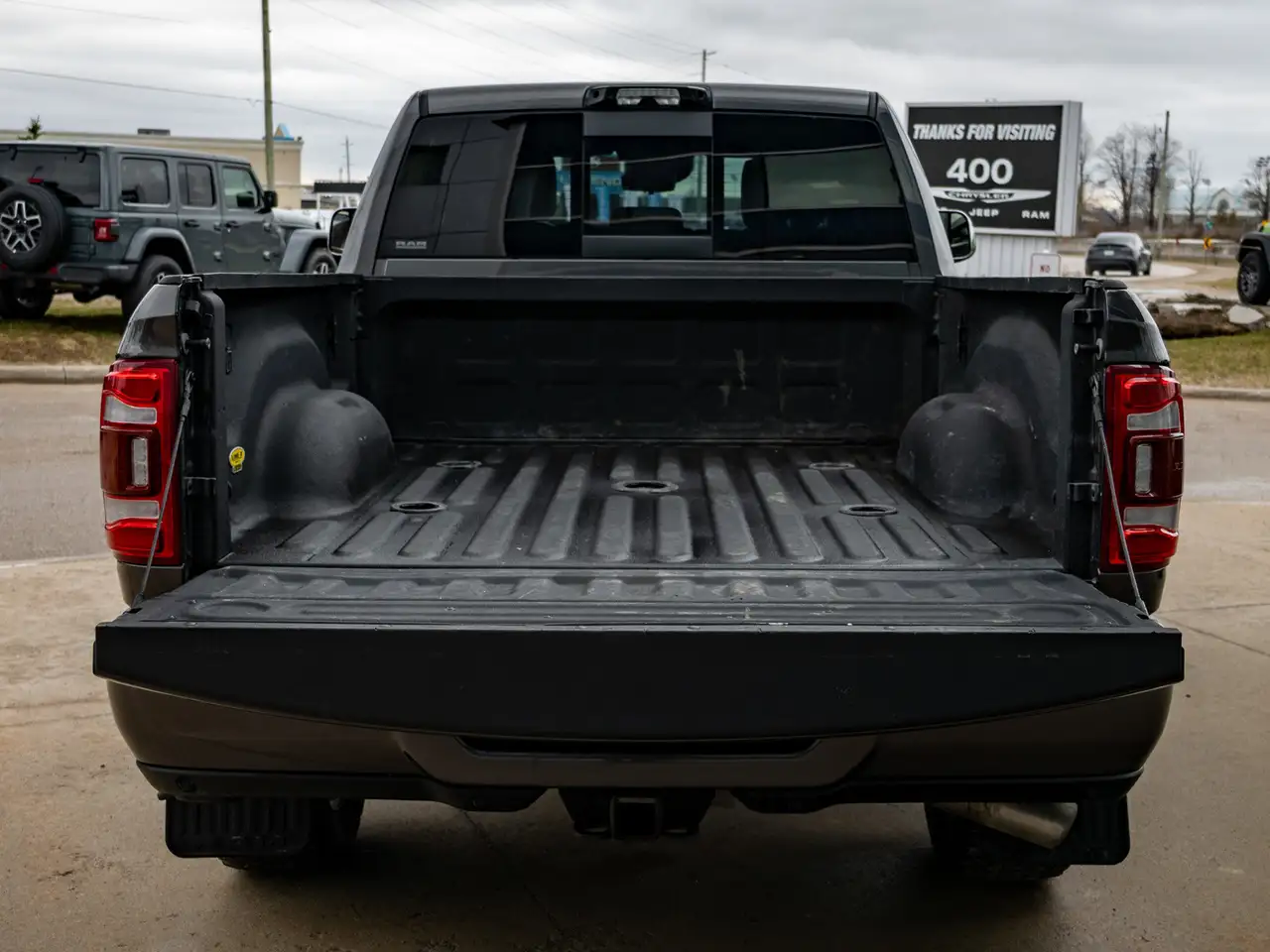 RAM 3500 снимка RAM 3500