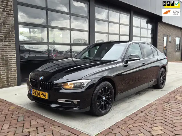 BMW 316 3-serie 316i Business | Automaat | Sportstoelen