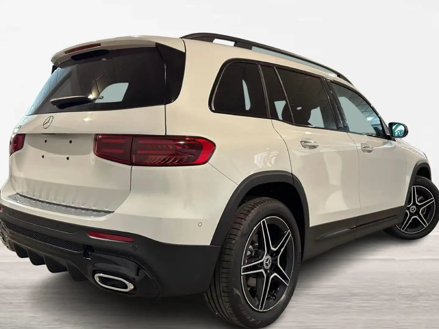 Mercedes-Benz GLB 200 d - 2