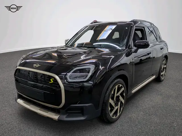 MINI Countryman SE All4 Favoured Trim
