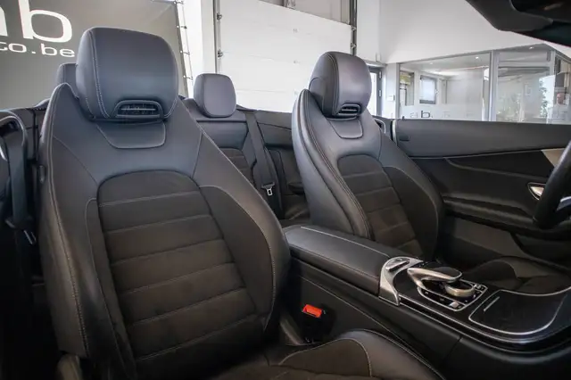Mercedes-Benz C Class view 10