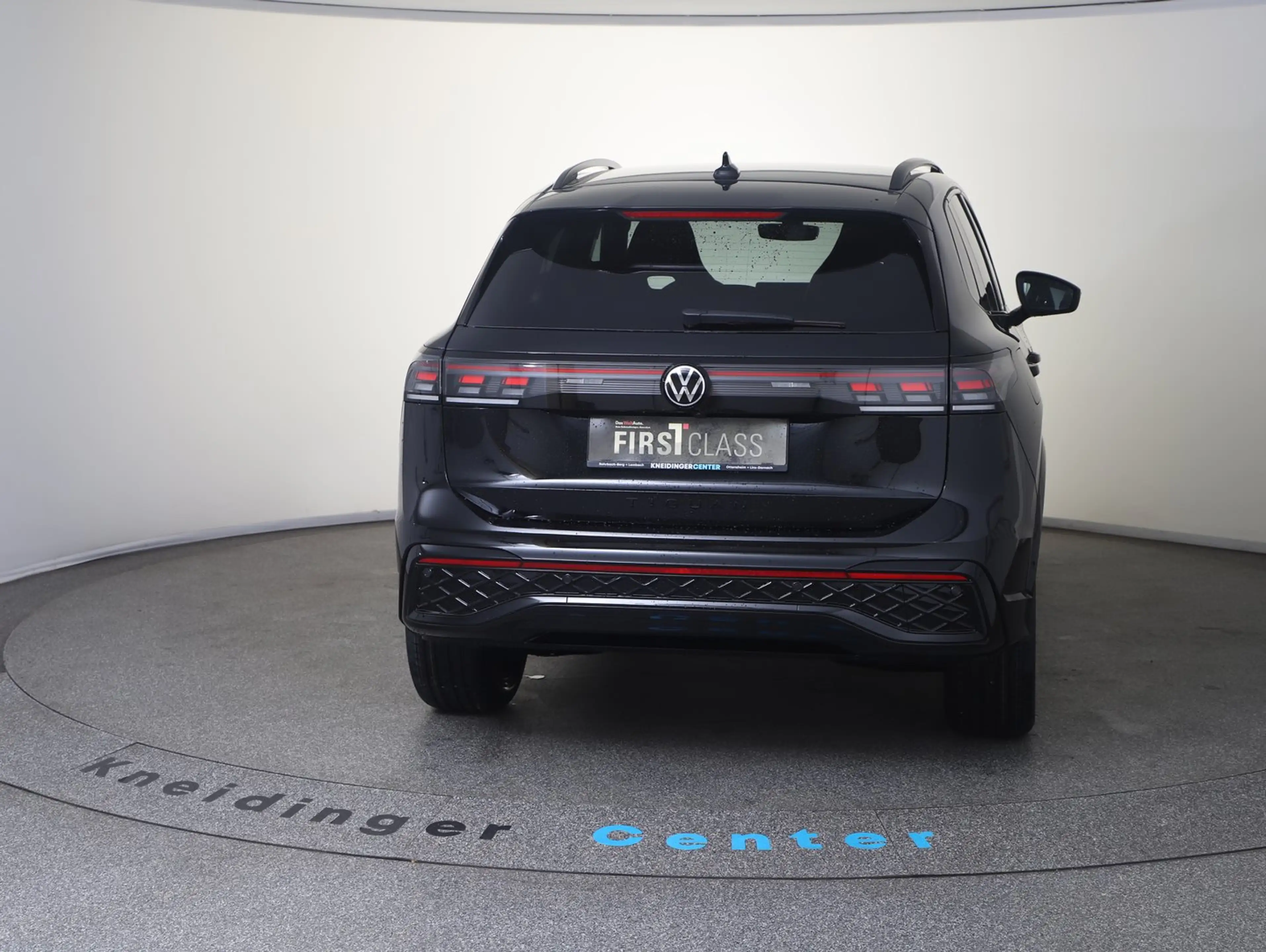 Volkswagen Tiguan Sport TDI 4MOTION DSG — photo 3