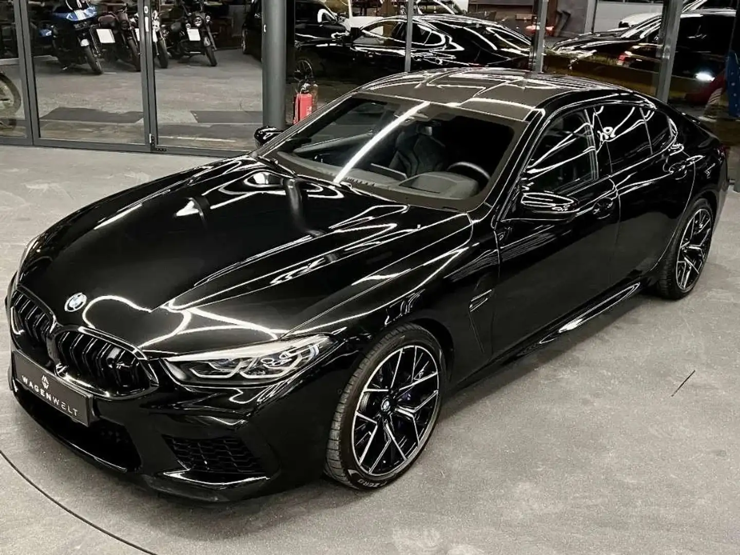 BMW M8 Competition Gran Coupé, Night Vision, Head-up Schwarz - 2