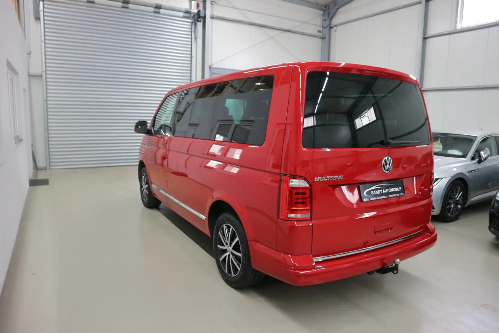 Volkswagen T6 Multivan Generation Six  LED KAMERA PDC ACC Rot - 2