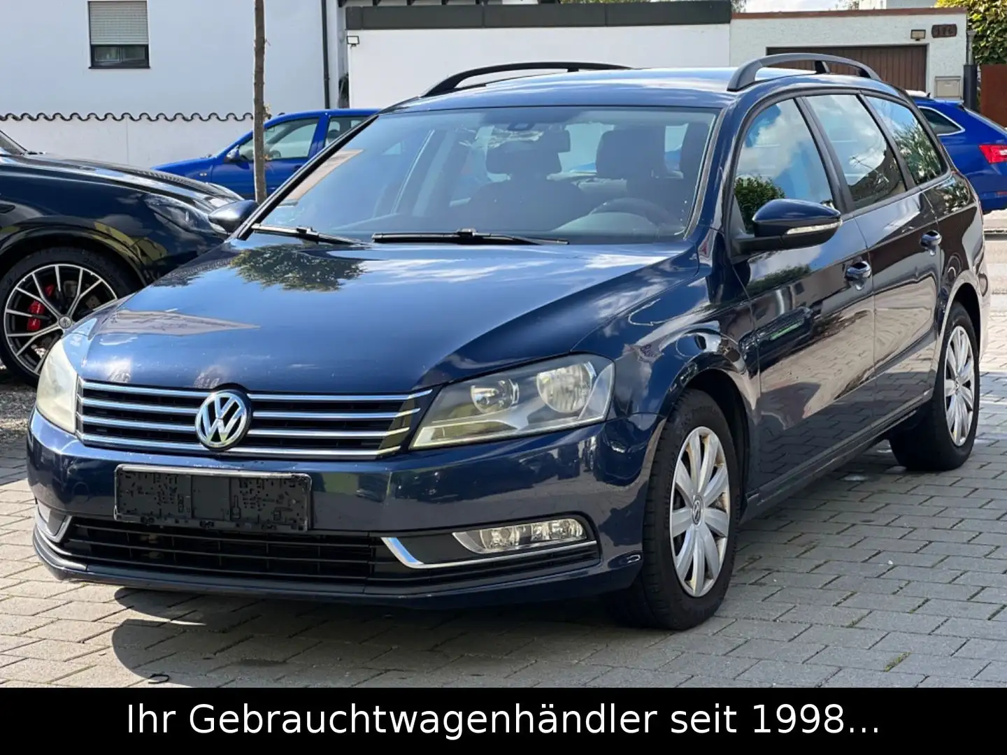 Volkswagen Passat Variant 2.0 TDI Trendline 4Motion Blau - 1