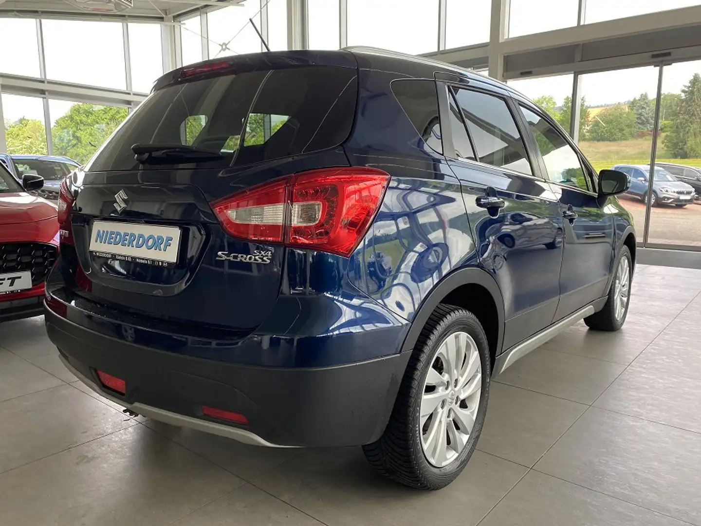 Suzuki SX4 S-Cross 1.4 Comfort LED NAVI KAM AHK ALLWETTER Blauw - 2