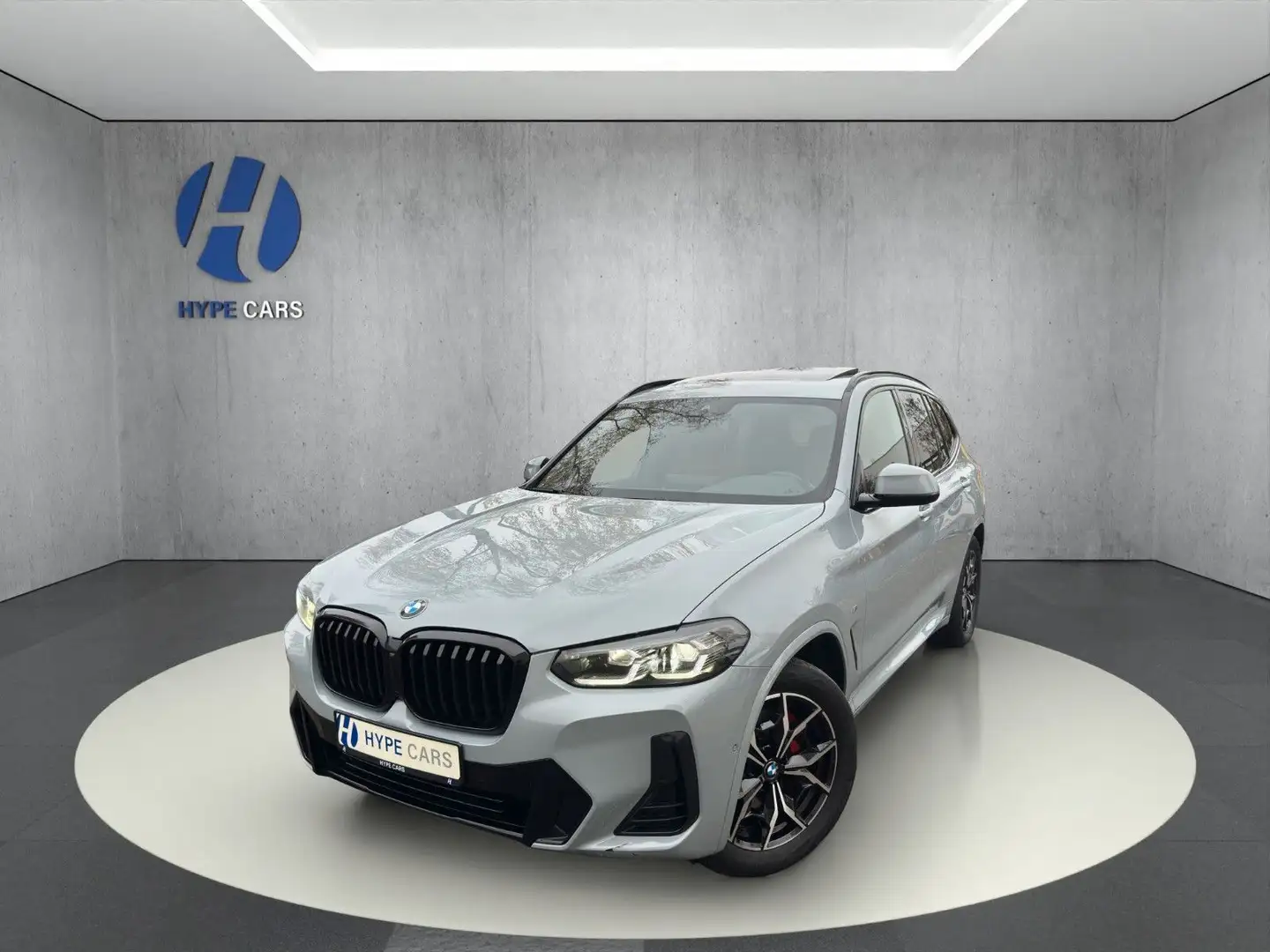 BMW X3 xDrive 20 d M Sport LED Pano RFK Memory 19LM Grijs - 1