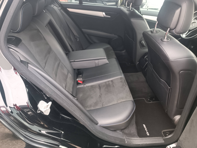 Mercedes-Benz C 250 C250 CDI 7G-TRONIC Avantgarde Edition,Leder-Alcantara,Navi,Xenon,Alu-AMG — photo 15