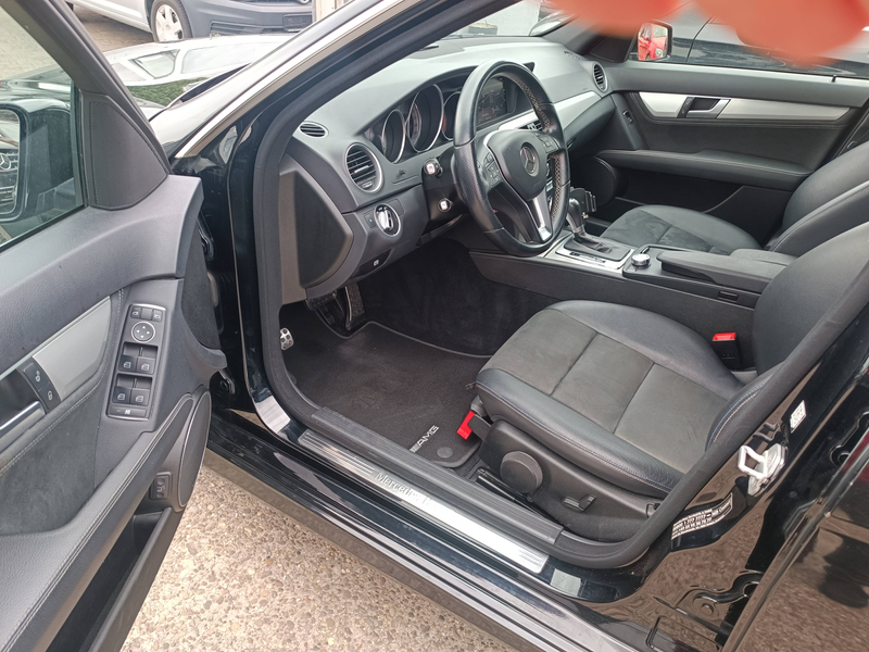 Mercedes-Benz C 250 C250 CDI 7G-TRONIC Avantgarde Edition,Leder-Alcantara,Navi,Xenon,Alu-AMG — photo 8